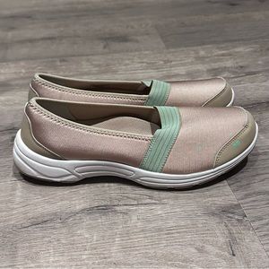 Ryka Luxe tan green slip on sneakers shoe size 11